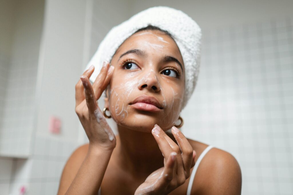 how to wash face effectively if you have oily skin
