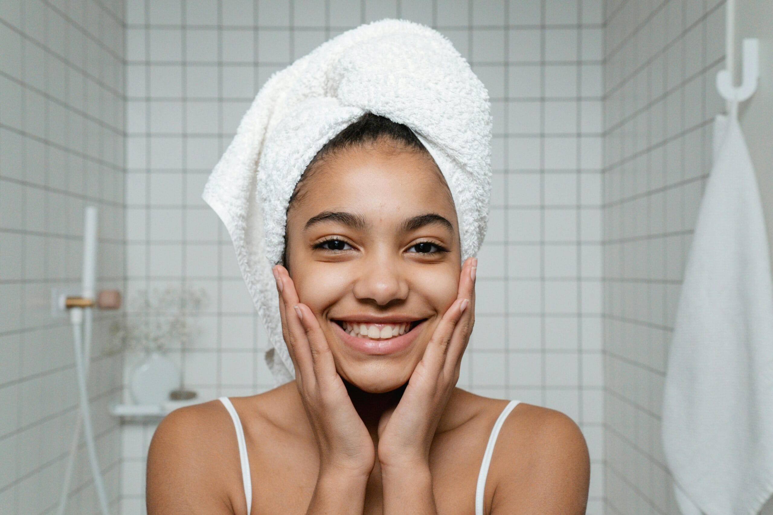 5 Mistakes Keeping Your Oily Skin Shiny (and How to Fix Them)